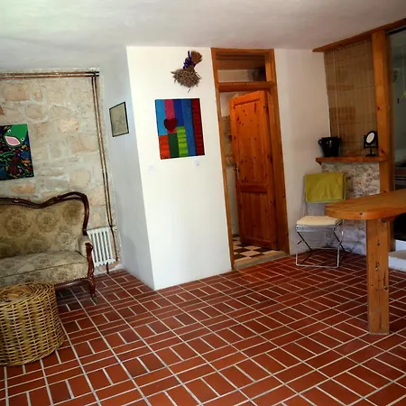 Eco Rokotovi * Stari Grad (Hvar)